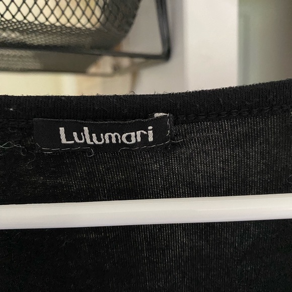 Beaded shirt - Picture 7 of 9